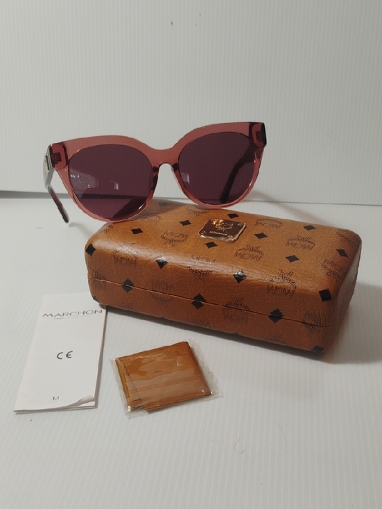 MCM Accessories - MCM Cat Eye Sunglasses NWT!  MCM 685SA 521 56◻️17 140 #3 In Violet